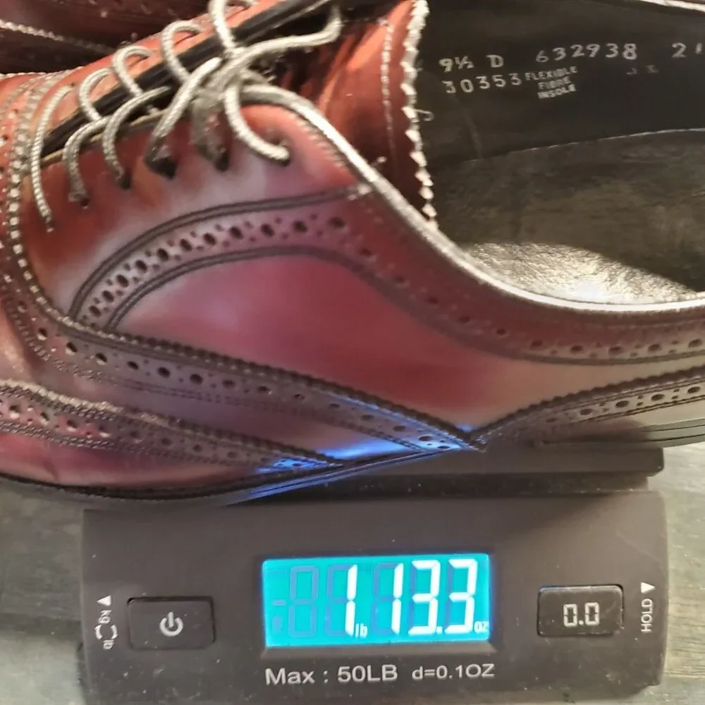 Florsheim Dress Shoes Brogue Wingtip Men's 9.5D Burgundy Leather Derby Classic